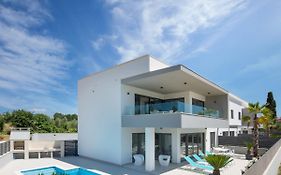 Apartment Villa Fasana By Interhome